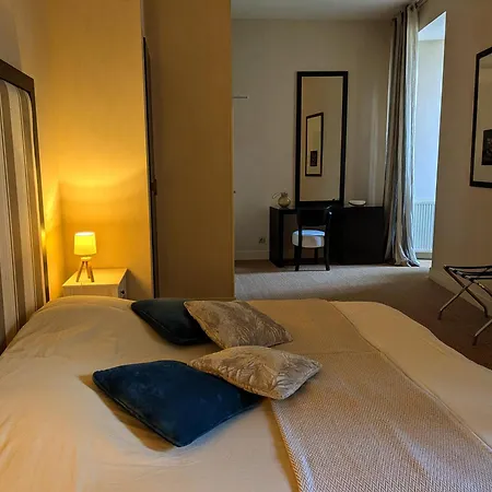 Le Château De Hotel *