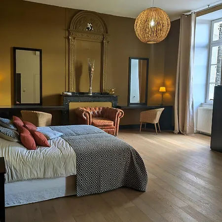 Hotel Le Château De La Pomarède