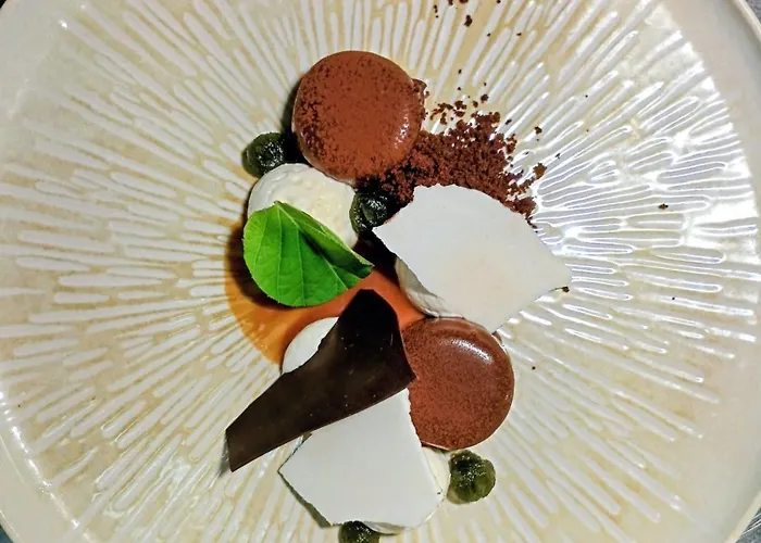 Le Château De Hotel *